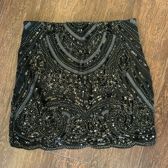New Endless Rose Sequin Mini Skirt Size M - Picture 1 of 11
